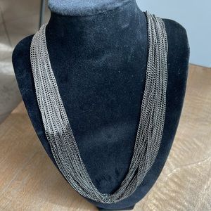 Metal necklace